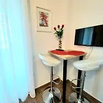 Lejlighed Studio Pomalo/ Take It Easy Split